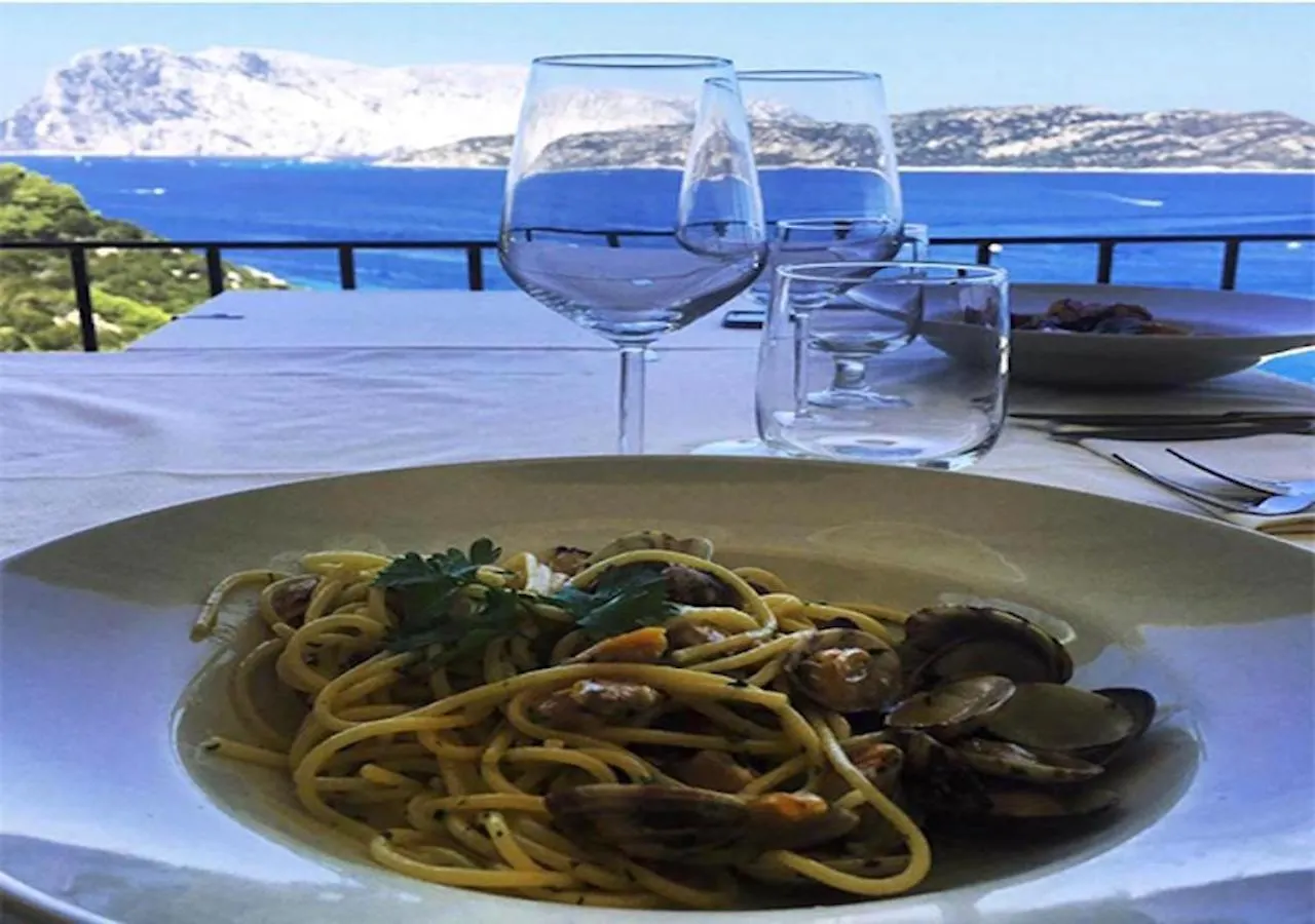 Appartamento SAN TEODORO PUNTA EST GIARDINO VISTA MARe Capo Coda Cavallo 0*,  Italia