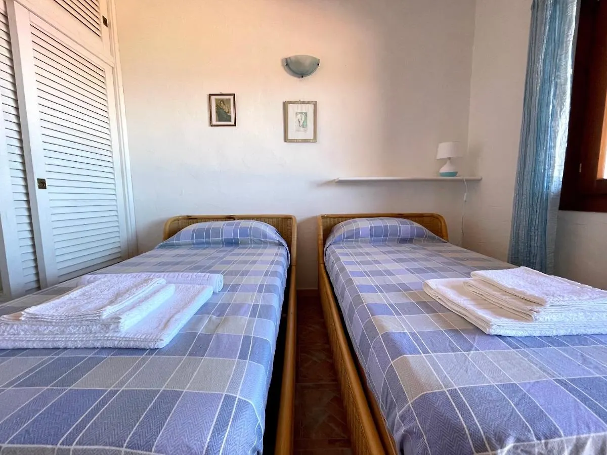 Appartamento SAN TEODORO PUNTA EST GIARDINO VISTA MARe Capo Coda Cavallo